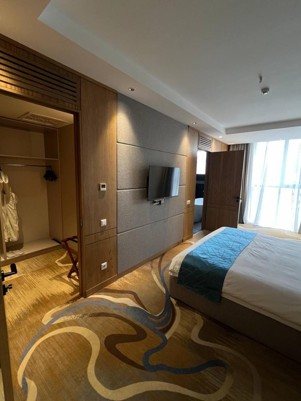 Sofia International Hotel Bishkek Luaran gambar